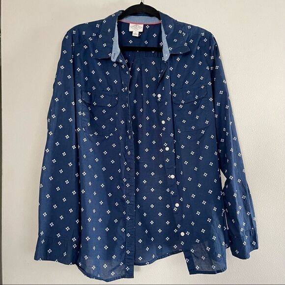 St. John's Bay Women's Navy Blue Long Sleeve Button Down Shirt Size XL - Picture 1 of 6